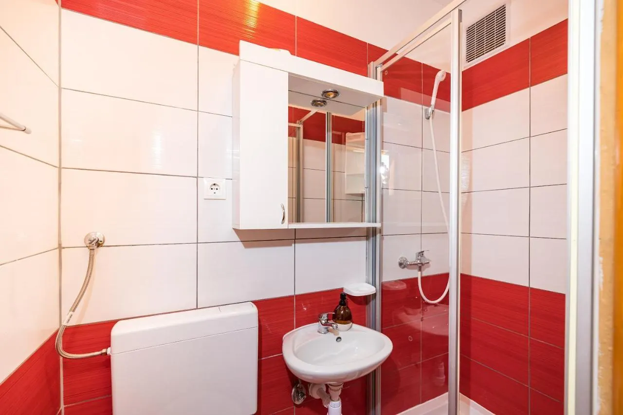 Appartement Studio And Rooms Zadar City Wall Croatie