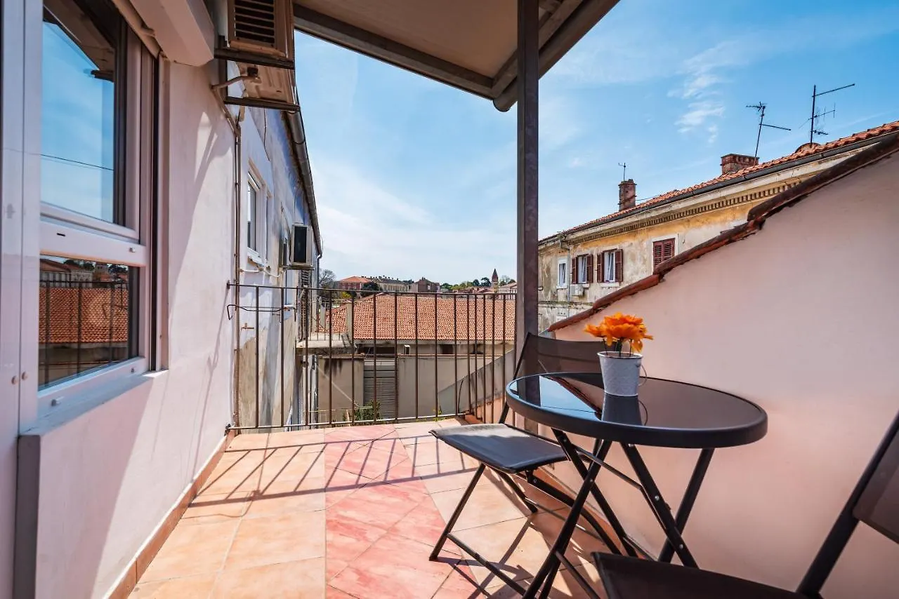 Studio And Rooms Zadar City Wall Croatia
